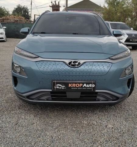 Синий Хендай Другая, объемом двигателя 6.4 л и пробегом 95 тыс. км за 18200 $, фото 1 на Automoto.ua