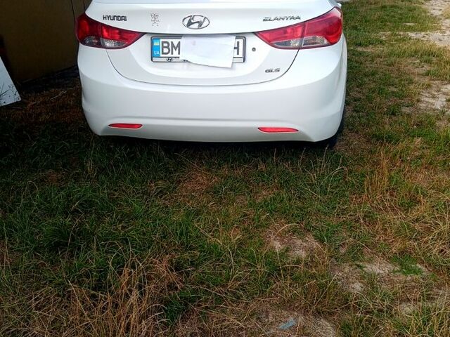 Белый Хендай Элантра, объемом двигателя 1.6 л и пробегом 98 тыс. км за 8300 $, фото 1 на Automoto.ua