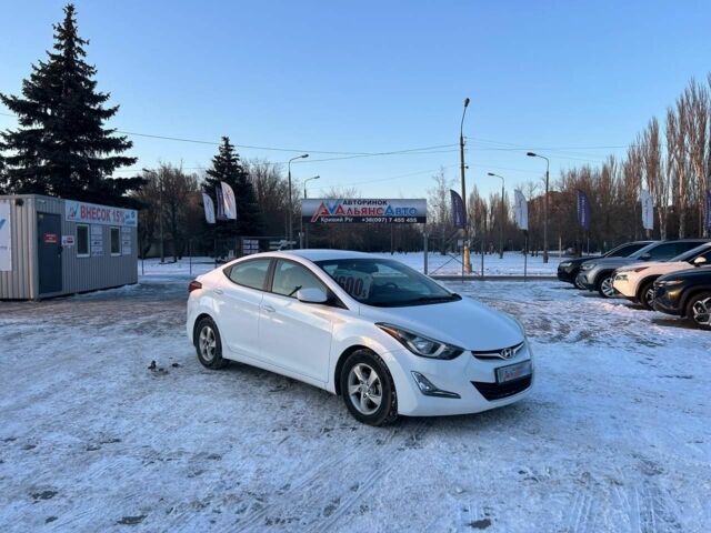 Білий Хендай Елантра, об'ємом двигуна 1.8 л та пробігом 173 тис. км за 8600 $, фото 1 на Automoto.ua