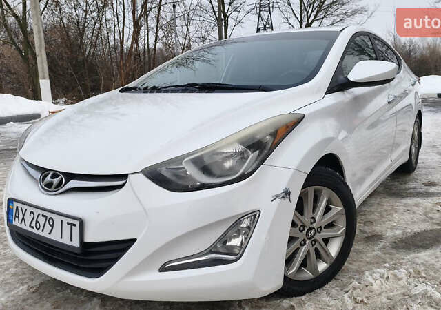 Белый Хендай Элантра, объемом двигателя 1.8 л и пробегом 160 тыс. км за 7300 $, фото 1 на Automoto.ua