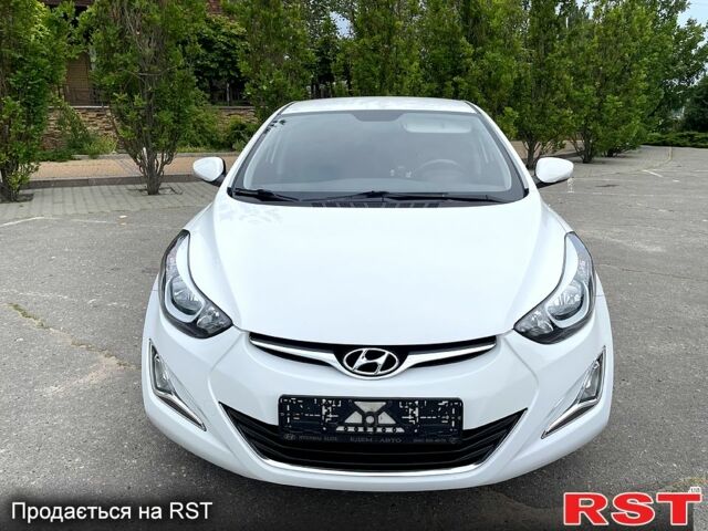 Білий Хендай Елантра, об'ємом двигуна 1.6 л та пробігом 69 тис. км за 10000 $, фото 1 на Automoto.ua
