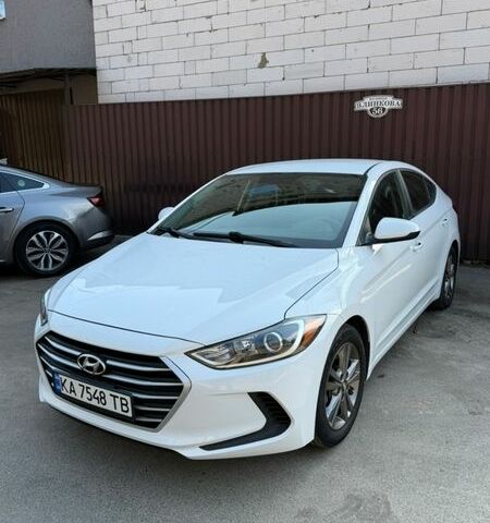 Білий Хендай Елантра, об'ємом двигуна 2 л та пробігом 94 тис. км за 13700 $, фото 1 на Automoto.ua