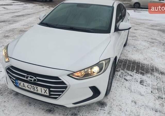 Білий Хендай Елантра, об'ємом двигуна 2 л та пробігом 104 тис. км за 11200 $, фото 1 на Automoto.ua
