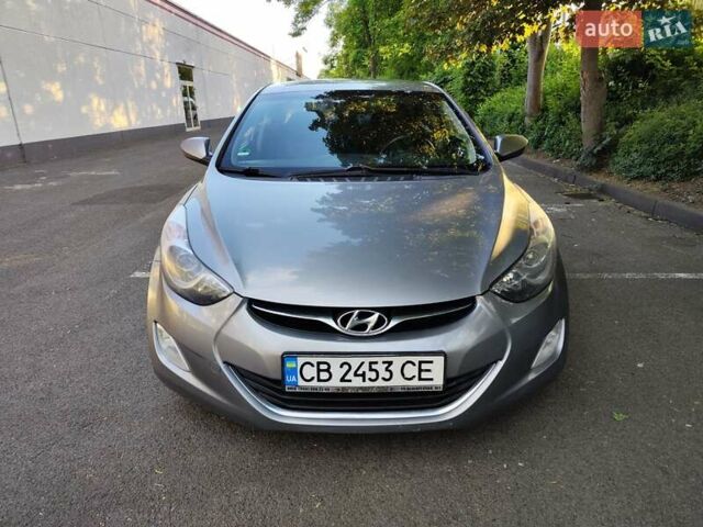 Бежевый Хендай Элантра, объемом двигателя 1.59 л и пробегом 233 тыс. км за 7500 $, фото 1 на Automoto.ua