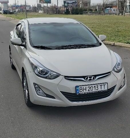 Бежевий Хендай Елантра, об'ємом двигуна 1.6 л та пробігом 68 тис. км за 256 $, фото 1 на Automoto.ua