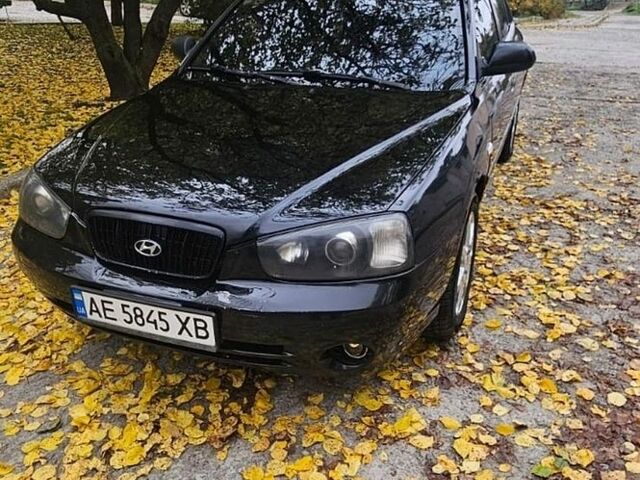 Черный Хендай Элантра, объемом двигателя 2 л и пробегом 338 тыс. км за 3000 $, фото 1 на Automoto.ua