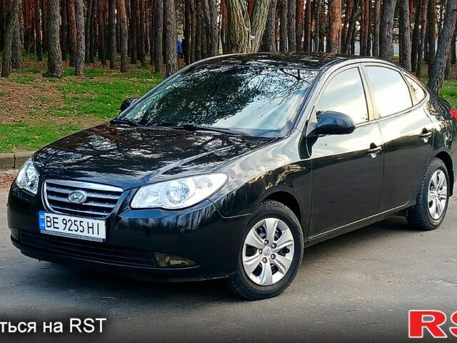 Черный Хендай Элантра, объемом двигателя 1.6 л и пробегом 275 тыс. км за 5999 $, фото 1 на Automoto.ua