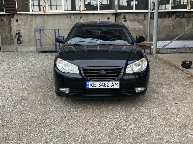 Черный Хендай Элантра, объемом двигателя 1.6 л и пробегом 163 тыс. км за 6700 $, фото 1 на Automoto.ua