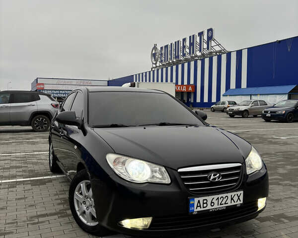 Чорний Хендай Елантра, об'ємом двигуна 1.59 л та пробігом 193 тис. км за 4900 $, фото 1 на Automoto.ua