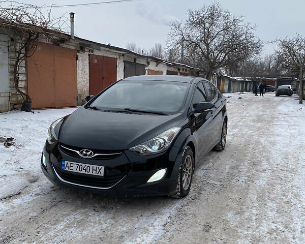 Чорний Хендай Елантра, об'ємом двигуна 1.59 л та пробігом 181 тис. км за 8100 $, фото 1 на Automoto.ua