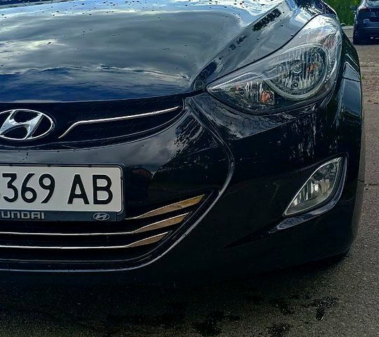 Черный Хендай Элантра, объемом двигателя 1.8 л и пробегом 101 тыс. км за 10200 $, фото 1 на Automoto.ua