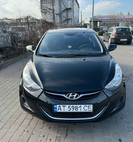 Черный Хендай Элантра, объемом двигателя 1.59 л и пробегом 180 тыс. км за 8000 $, фото 1 на Automoto.ua