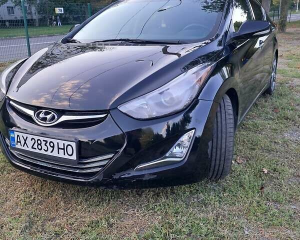 Чорний Хендай Елантра, об'ємом двигуна 1.8 л та пробігом 149 тис. км за 10000 $, фото 1 на Automoto.ua