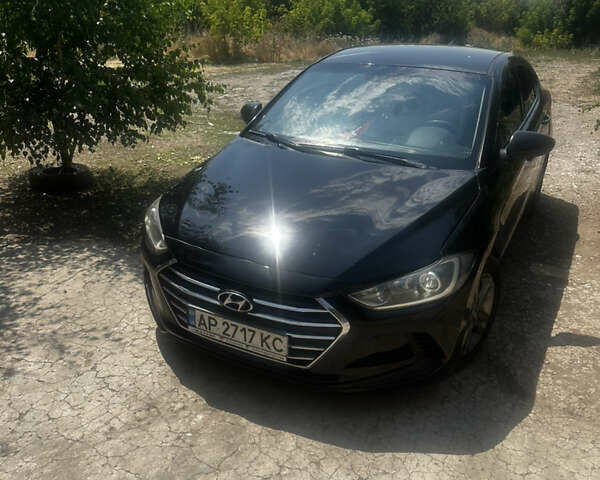 Чорний Хендай Елантра, об'ємом двигуна 2 л та пробігом 150 тис. км за 11200 $, фото 1 на Automoto.ua