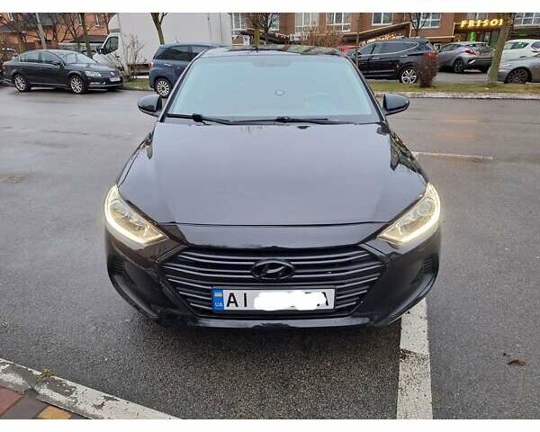 Чорний Хендай Елантра, об'ємом двигуна 2 л та пробігом 150 тис. км за 10600 $, фото 1 на Automoto.ua