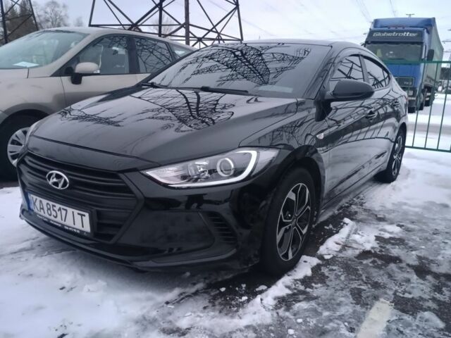 Черный Хендай Элантра, объемом двигателя 1.6 л и пробегом 90 тыс. км за 280 $, фото 1 на Automoto.ua