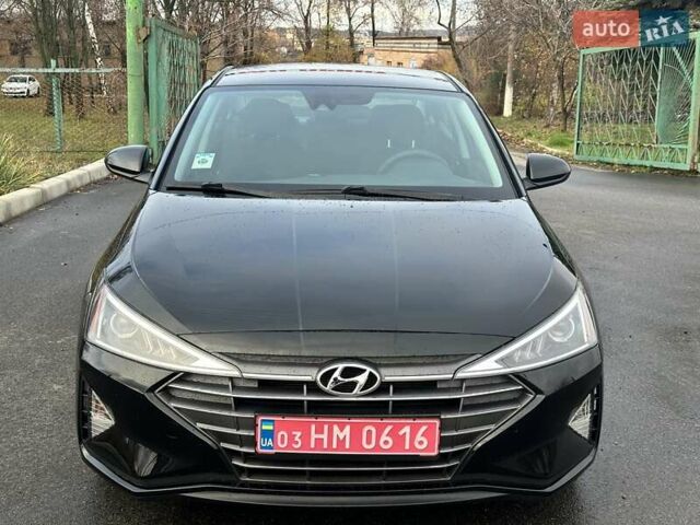 Черный Хендай Элантра, объемом двигателя 2 л и пробегом 75 тыс. км за 14200 $, фото 1 на Automoto.ua