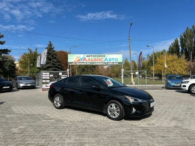 Черный Хендай Элантра, объемом двигателя 2 л и пробегом 90 тыс. км за 14600 $, фото 1 на Automoto.ua