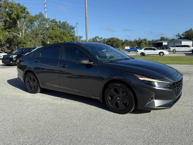 Черный Хендай Элантра, объемом двигателя 2 л и пробегом 23 тыс. км за 3800 $, фото 1 на Automoto.ua