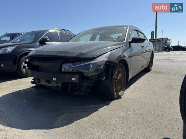 Чорний Хендай Елантра, об'ємом двигуна 0 л та пробігом 115 тис. км за 11000 $, фото 1 на Automoto.ua