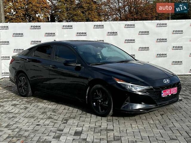 Чорний Хендай Елантра, об'ємом двигуна 2 л та пробігом 126 тис. км за 12700 $, фото 1 на Automoto.ua