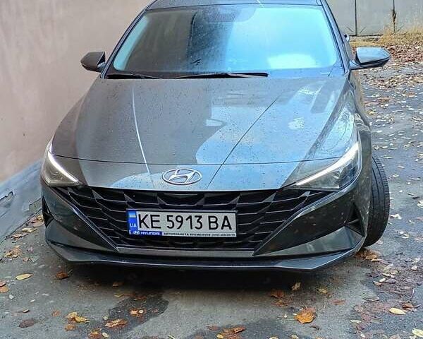 Черный Хендай Элантра, объемом двигателя 1.59 л и пробегом 46 тыс. км за 16700 $, фото 1 на Automoto.ua