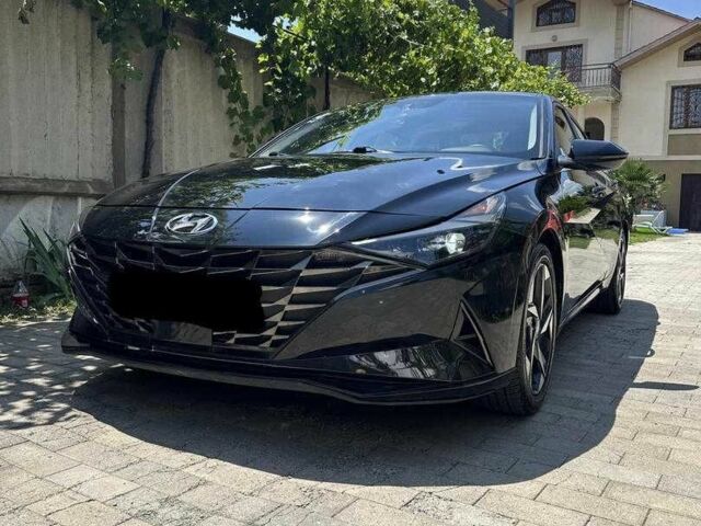 Черный Хендай Элантра, объемом двигателя 1.6 л и пробегом 33 тыс. км за 14100 $, фото 1 на Automoto.ua