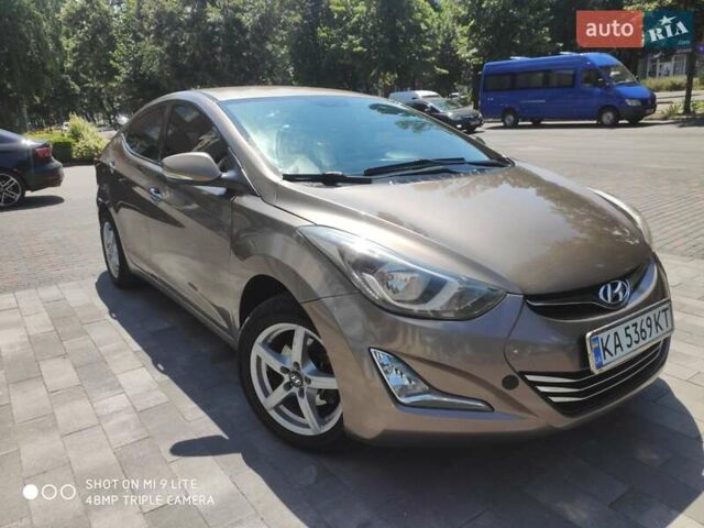 Коричневый Хендай Элантра, объемом двигателя 1.8 л и пробегом 230 тыс. км за 6800 $, фото 1 на Automoto.ua