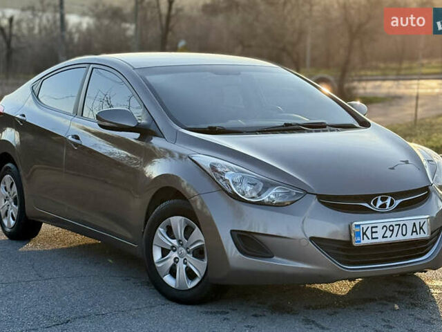 Коричневый Хендай Элантра, объемом двигателя 1.6 л и пробегом 160 тыс. км за 8400 $, фото 1 на Automoto.ua