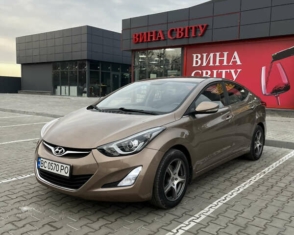 Коричневый Хендай Элантра, объемом двигателя 1.59 л и пробегом 104 тыс. км за 9300 $, фото 1 на Automoto.ua