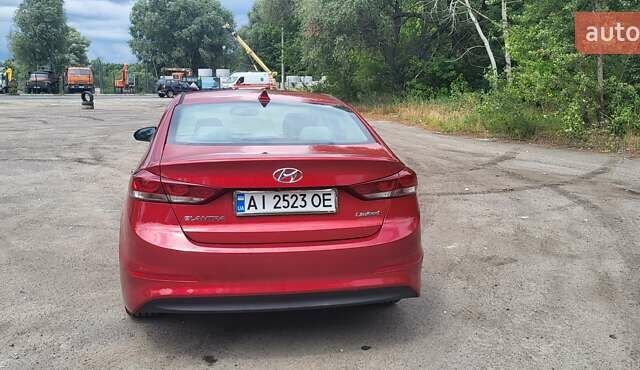 Красный Хендай Элантра, объемом двигателя 2 л и пробегом 69 тыс. км за 12000 $, фото 1 на Automoto.ua