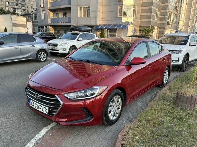 Красный Хендай Элантра, объемом двигателя 2 л и пробегом 165 тыс. км за 8800 $, фото 1 на Automoto.ua