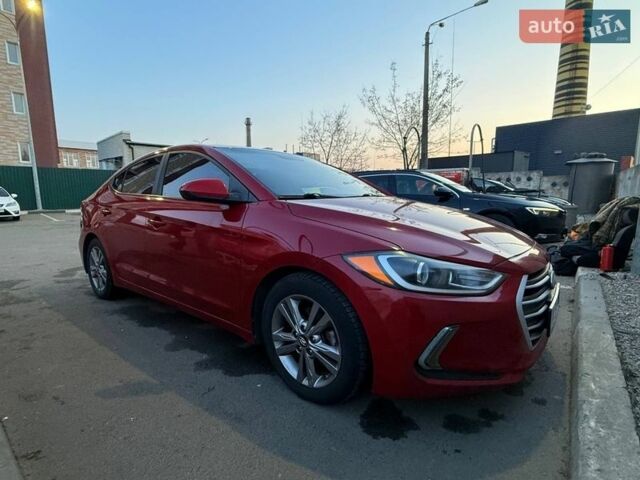 Красный Хендай Элантра, объемом двигателя 2 л и пробегом 180 тыс. км за 10999 $, фото 1 на Automoto.ua
