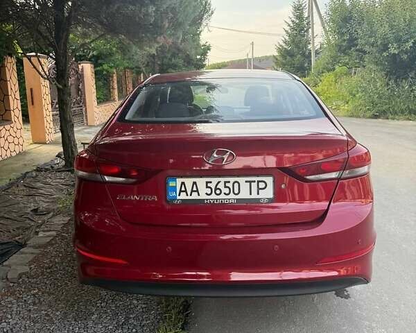 Красный Хендай Элантра, объемом двигателя 1.59 л и пробегом 109 тыс. км за 11900 $, фото 1 на Automoto.ua