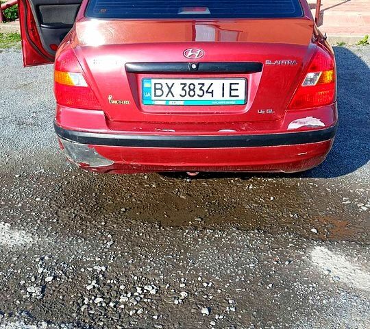 Хендай Элантра, объемом двигателя 1.6 л и пробегом 240 тыс. км за 2300 $, фото 1 на Automoto.ua