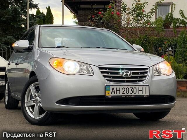 Хендай Элантра 2011 в Павлограде на Automoto.ua Хендай Элантра, объемом двигателя 1.6 л и пробегом 187 тыс. км за 5999 $, фото 1 на Automoto.ua