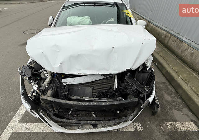 Хендай Элантра, объемом двигателя 1.6 л и пробегом 170 тыс. км за 7000 $, фото 1 на Automoto.ua