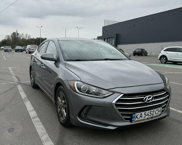 Хендай Элантра, объемом двигателя 2 л и пробегом 128 тыс. км за 12900 $, фото 1 на Automoto.ua