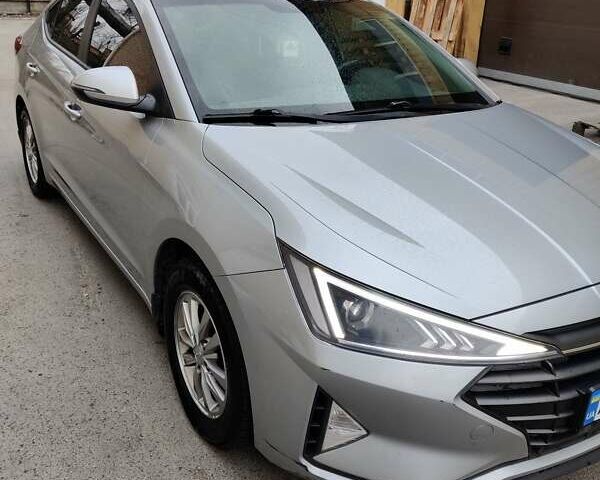 Хендай Елантра, об'ємом двигуна 2 л та пробігом 127 тис. км за 15500 $, фото 1 на Automoto.ua