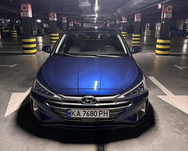 Хендай Элантра, объемом двигателя 2 л и пробегом 48 тыс. км за 13400 $, фото 1 на Automoto.ua