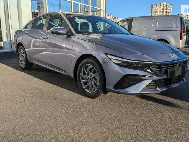 купить новое авто Хендай Элантра 2024 года от официального дилера Автоберег HYUNDAI на Бальзака Хендай фото