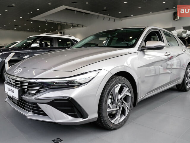 купить новое авто Хендай Элантра 2025 года от официального дилера Hyundai центр Львів Хендай фото