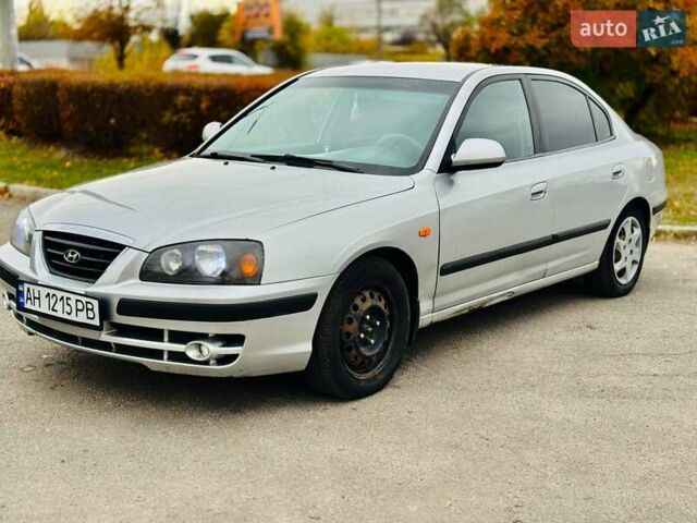 Хендай Элантра 2004 в Днепре (Днепропетровске) на Automoto.ua Серый Хендай Элантра, объемом двигателя 1.6 л и пробегом 500 тыс. км за 3800 $, фото 1 на Automoto.ua