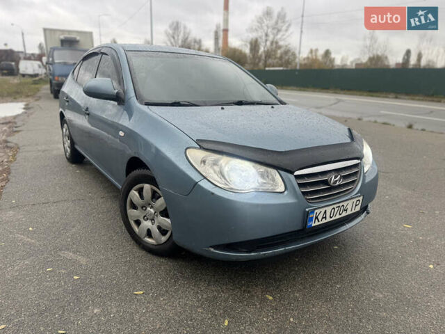 Хендай Элантра 2008 в Киеве на Automoto.ua Серый Хендай Элантра, объемом двигателя 1.59 л и пробегом 290 тыс. км за 4599 $, фото 1 на Automoto.ua
