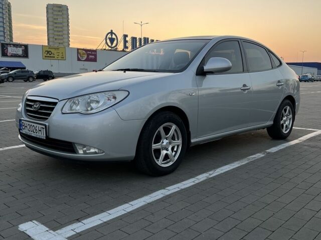 Сірий Хендай Елантра, об'ємом двигуна 1.6 л та пробігом 159 тис. км за 6250 $, фото 1 на Automoto.ua