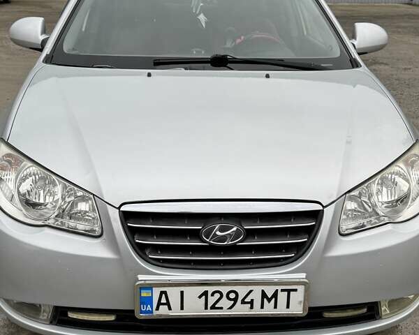 Серый Хендай Элантра, объемом двигателя 1.59 л и пробегом 190 тыс. км за 7100 $, фото 1 на Automoto.ua