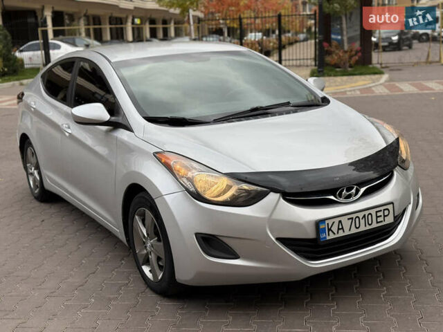 Хендай Элантра 2011 в Киеве на Automoto.ua Серый Хендай Элантра, объемом двигателя 1.8 л и пробегом 230 тыс. км за 7300 $, фото 1 на Automoto.ua