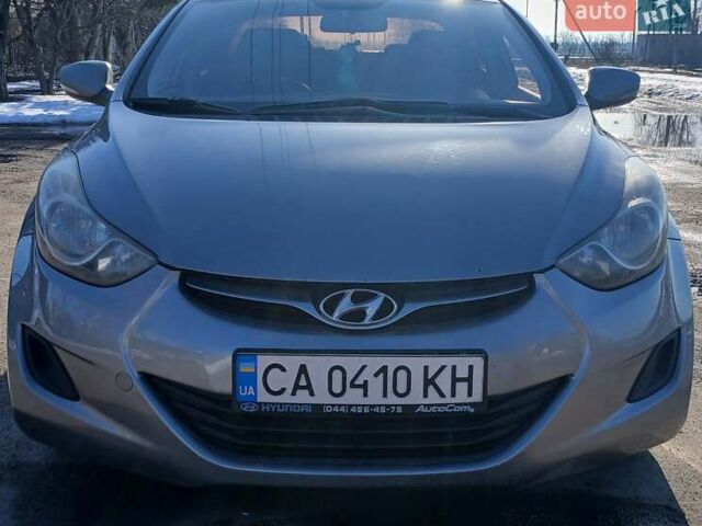Серый Хендай Элантра, объемом двигателя 1.59 л и пробегом 277 тыс. км за 8000 $, фото 1 на Automoto.ua
