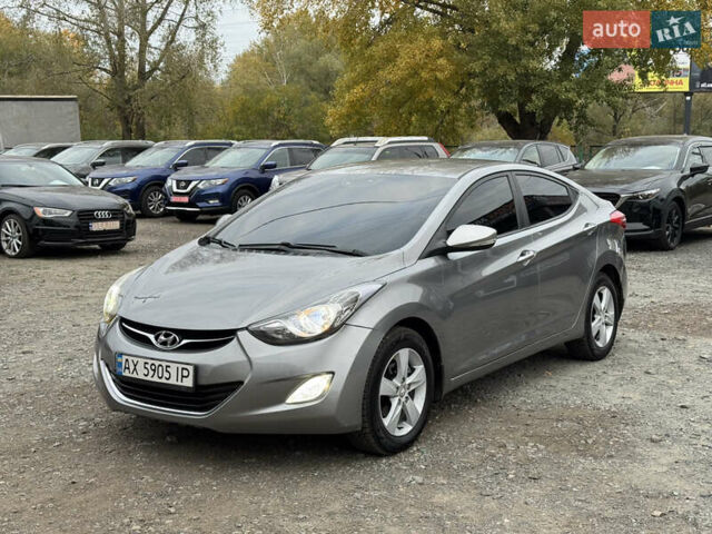 Хендай Элантра 2012 в Полтаве на Automoto.ua Серый Хендай Элантра, объемом двигателя 1.8 л и пробегом 228 тыс. км за 7999 $, фото 1 на Automoto.ua