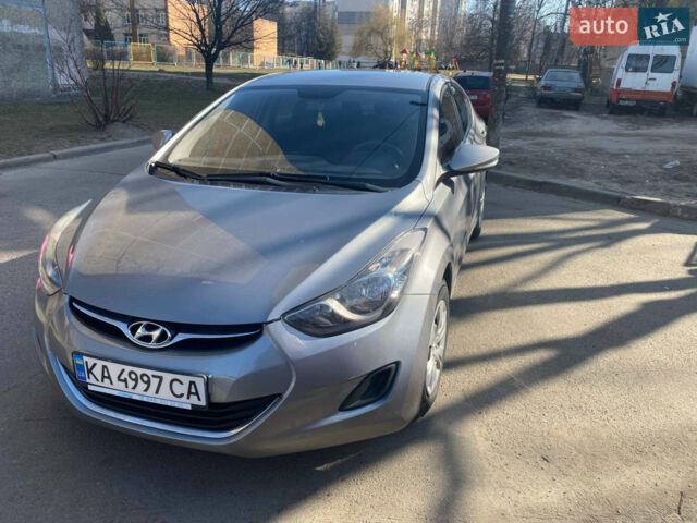 Сірий Хендай Елантра, об'ємом двигуна 1.6 л та пробігом 137 тис. км за 9700 $, фото 1 на Automoto.ua